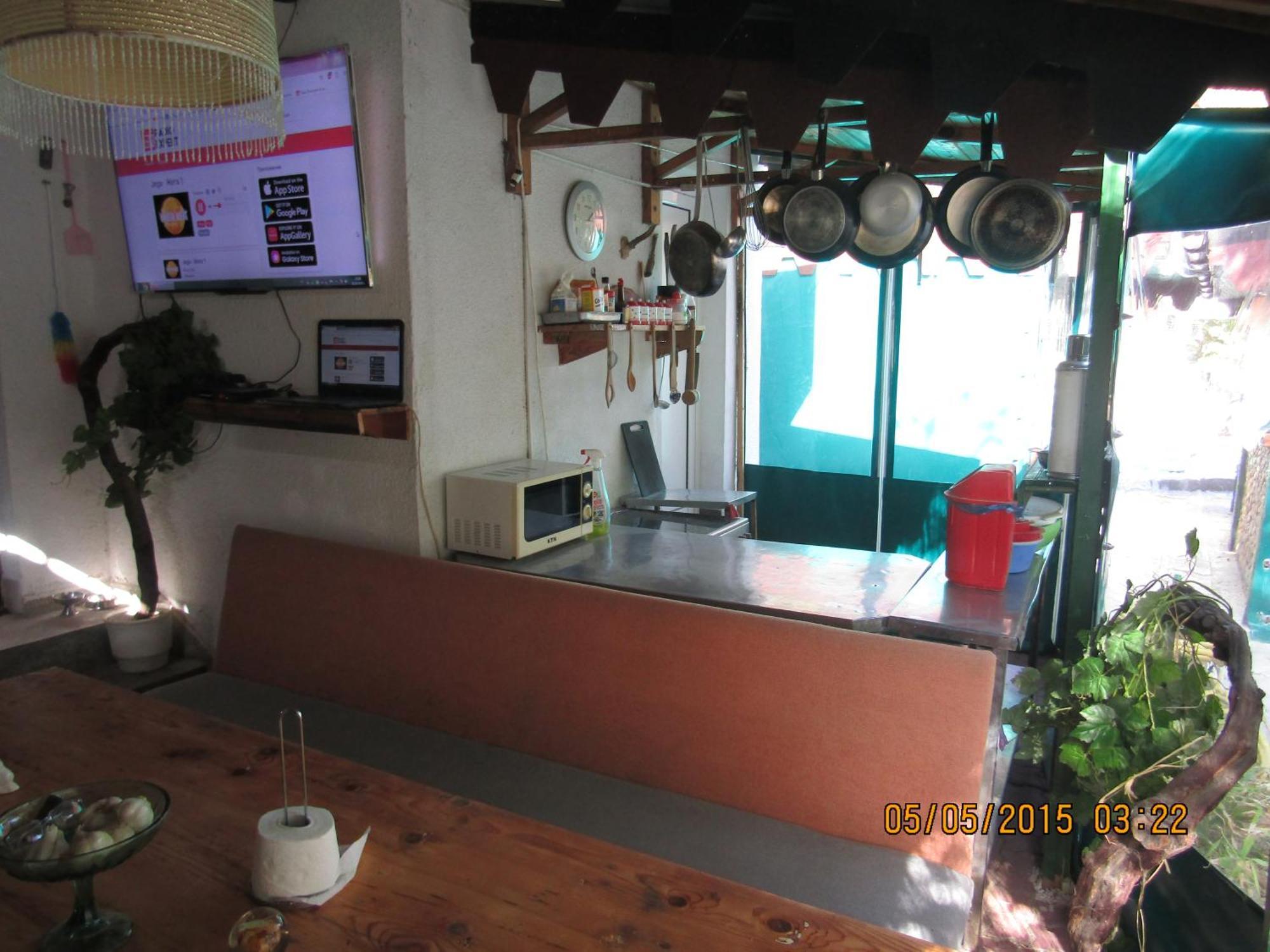 Hostel Papagal Varna Exteriör bild